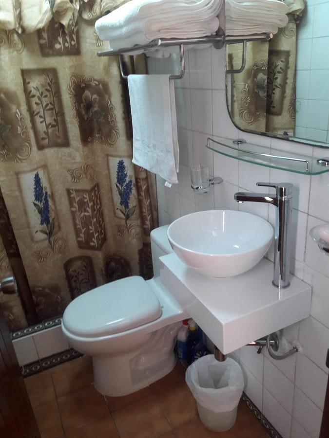 לימה Hostal Victoria מראה חיצוני תמונה